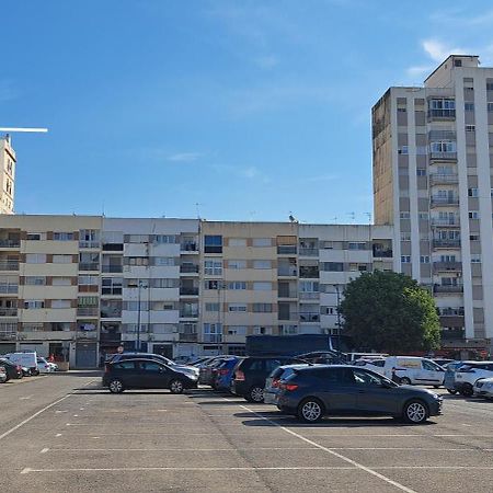 Piso Soleado Con Buena Ubicacion Lägenhet Vinarós Exteriör bild